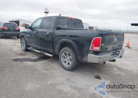 2018 Ram 1500 Laramie 4X4 5'7 Box z USA, uszkodzony, nr VIN 1C6RR7NT8JS110252